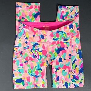 Lilly Pulitzer Luxletic Weekender Leggings in Pina Colada Club [1031]